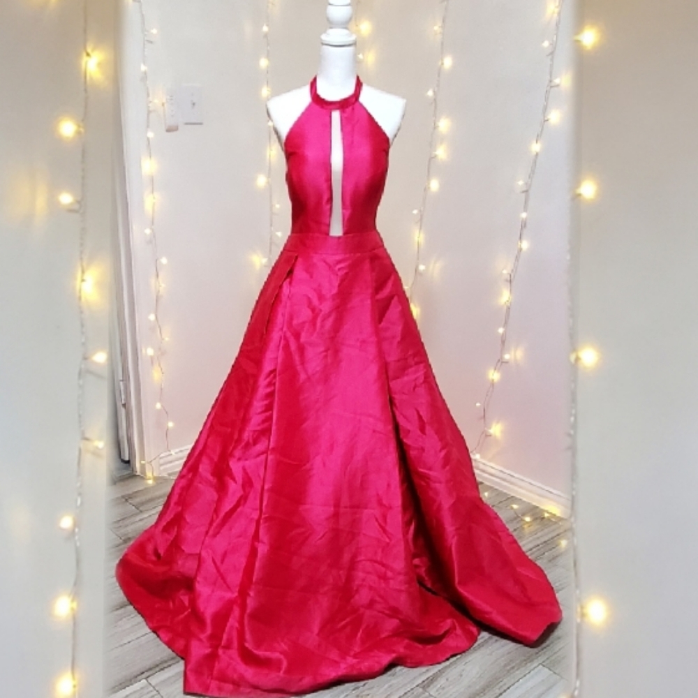 Pink formal dress 💗